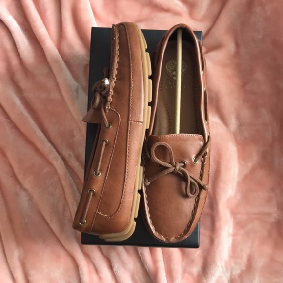 vince camuto boat shoes
